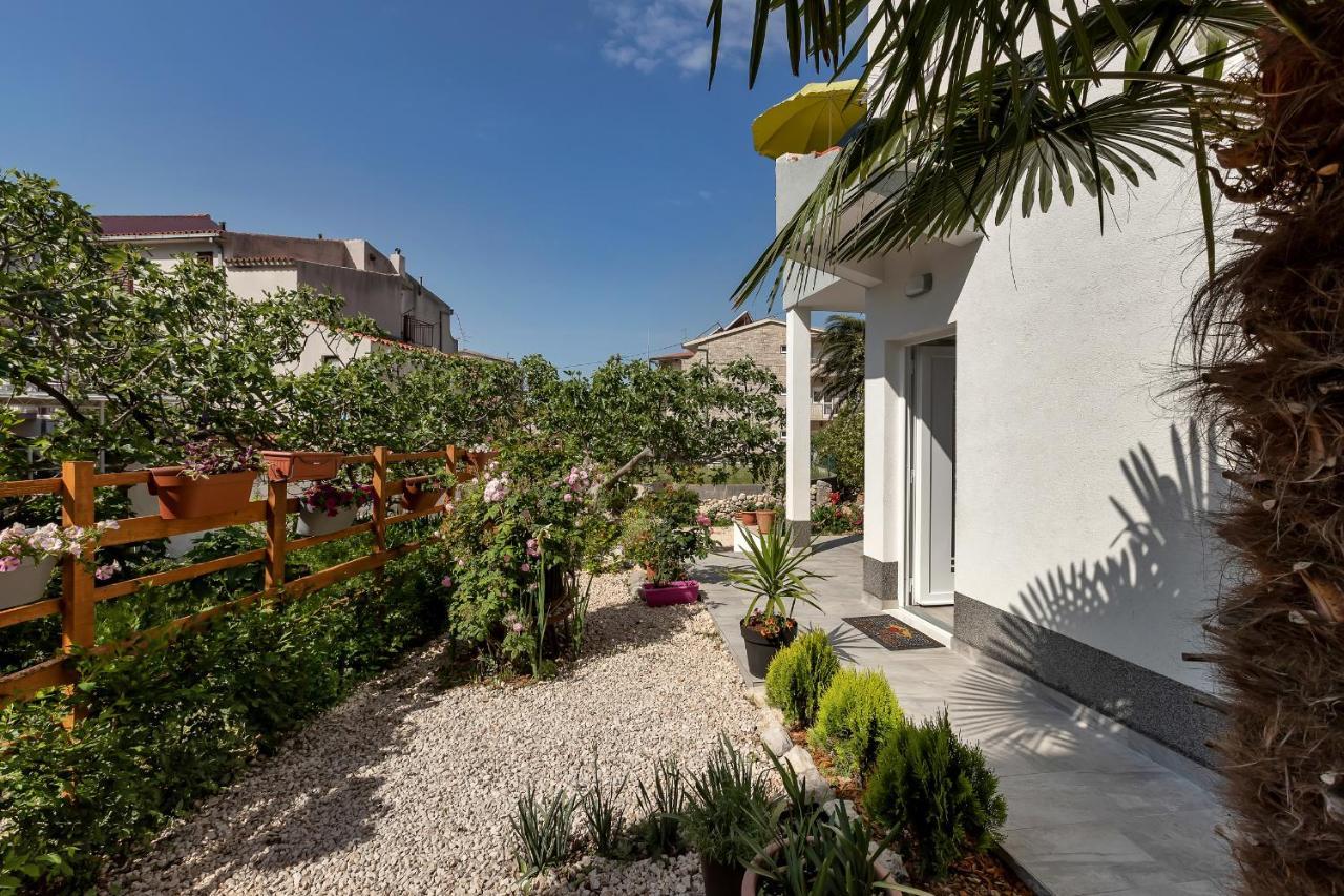 Kuca Za Odmor Lemon Tree Makarska Apartment ภายนอก รูปภาพ