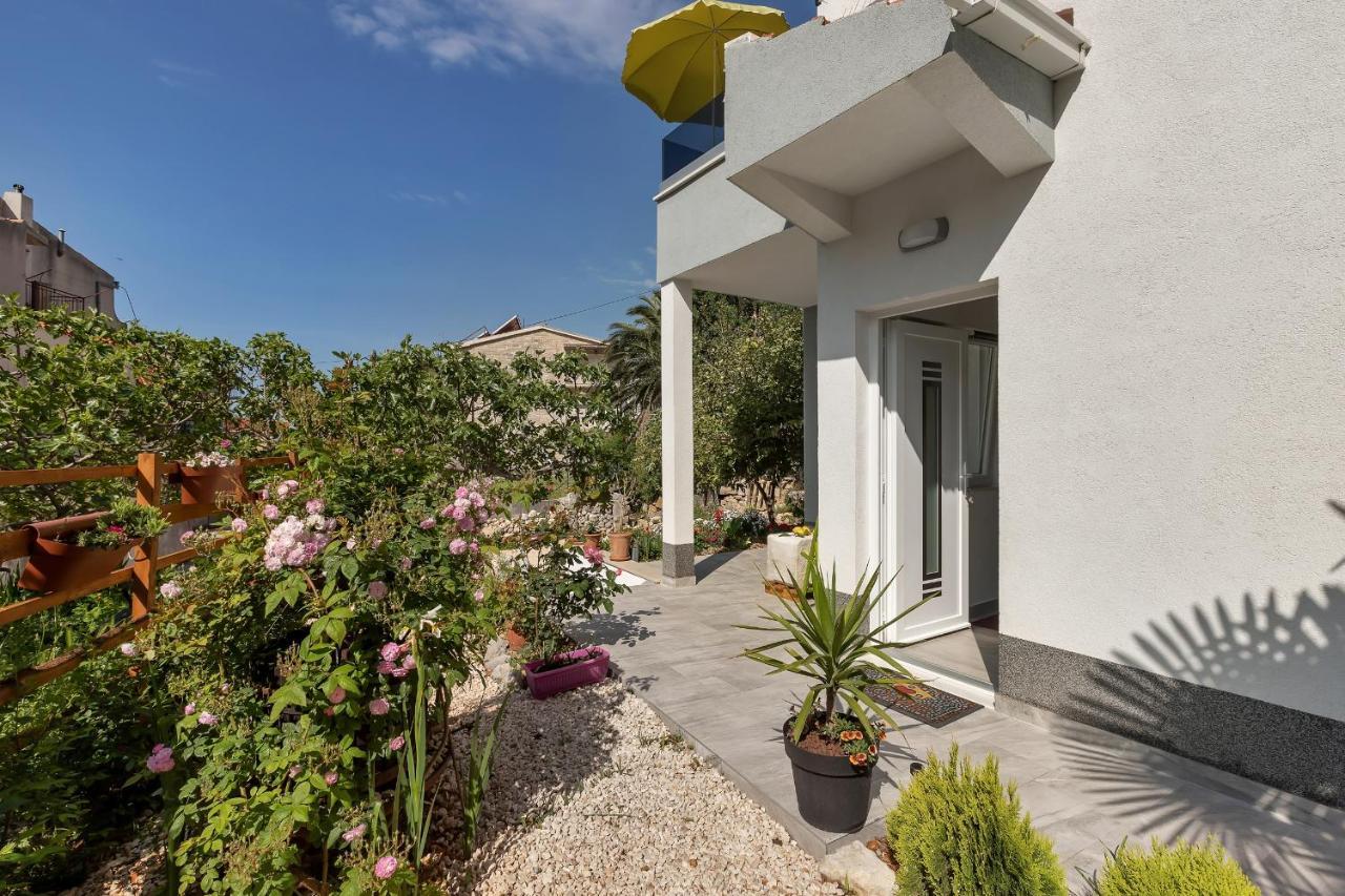 Kuca Za Odmor Lemon Tree Makarska Apartment ภายนอก รูปภาพ