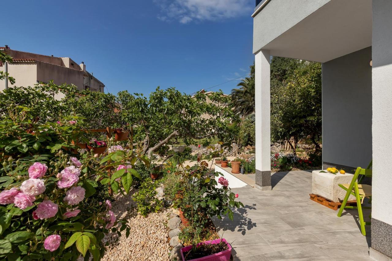 Kuca Za Odmor Lemon Tree Makarska Apartment ภายนอก รูปภาพ