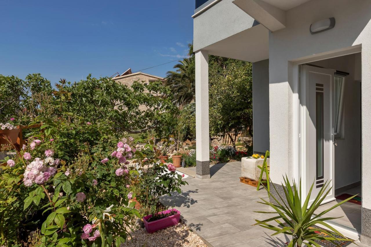Kuca Za Odmor Lemon Tree Makarska Apartment ภายนอก รูปภาพ