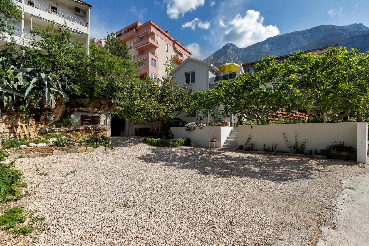 Kuca Za Odmor Lemon Tree Makarska Apartment ภายนอก รูปภาพ